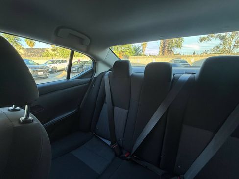 Used 2025 Nissan Sentra SV FWD image 37
