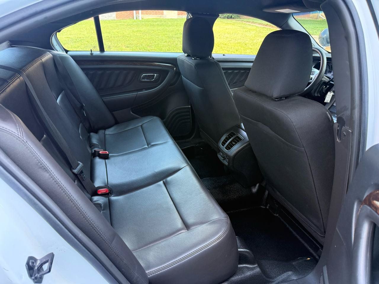 Used 2018 Ford Taurus Police Interceptor w/ Ready For The Road Package FWD image 14