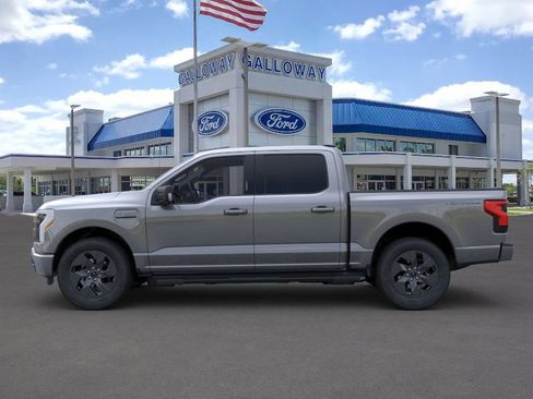 New 2023 Ford F150 Lightning XLT w/ Equipment Group 312A High image 3