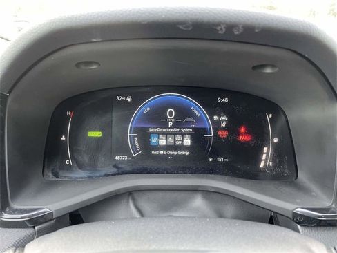 Used 2025 Toyota Camry LE image 22