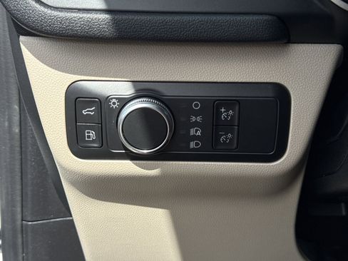 Certified 2022 Ford Escape SE w/ Convenience Package image 28