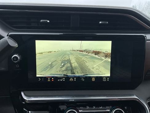 Used 2024 GMC Sierra 3500 Denali Ultimate image 19