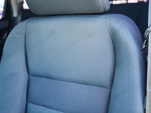 Used 2011 Honda CR-V LX image 24