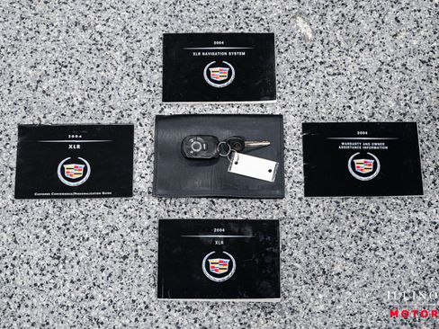 Used 2004 Cadillac XLR image 43