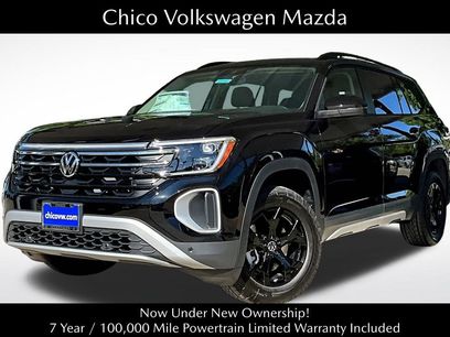 New 2025 Volkswagen Atlas Peak Edition SE
