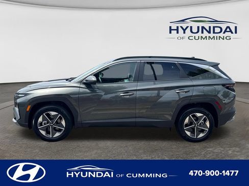Certified 2025 Hyundai Tucson SEL AWD/4WD image 4