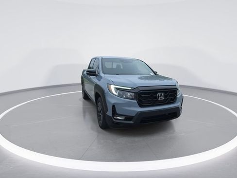 Used 2023 Honda Ridgeline Black Edition image 2