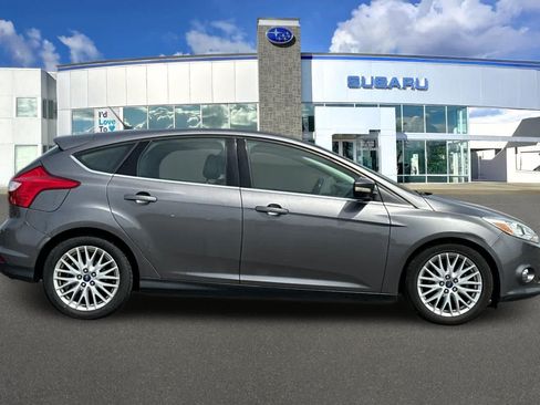 Used 2012 Ford Focus SEL FWD image 6