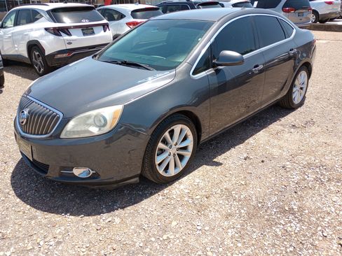 Used 2012 Buick Verano FWD image 3