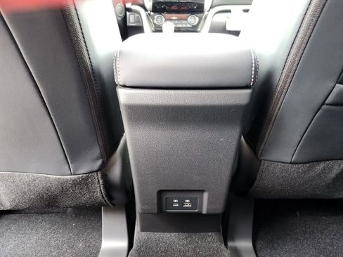 New 2025 Mitsubishi Eclipse Cross SE image 15