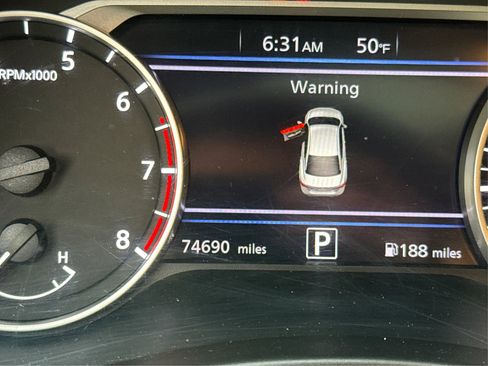 Used 2020 Nissan Sentra SV w/ SV Premium Package image 19