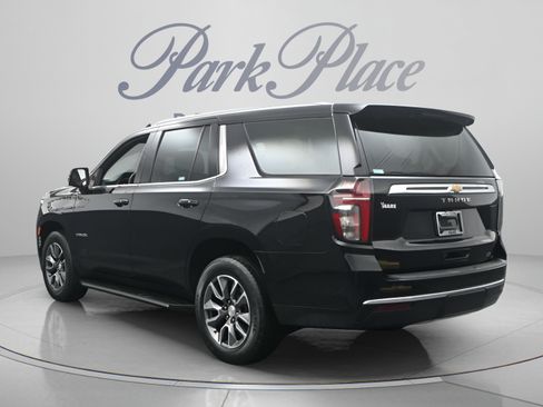 Used 2023 Chevrolet Tahoe LT w/ Luxury Package AWD/4WD image 10