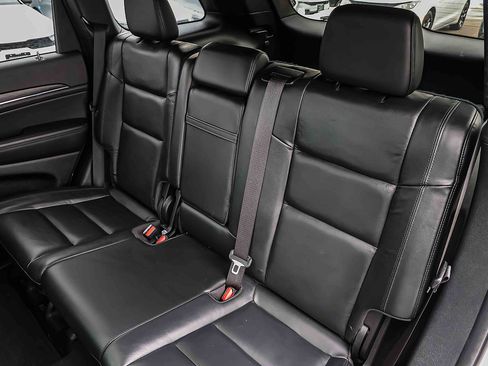 Used 2022 Jeep Grand Cherokee Limited image 21