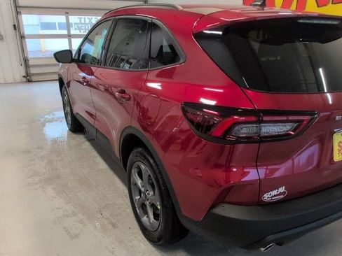 New 2026 Ford Escape ST-Line w/ Cold Weather Package AWD/4WD image 3