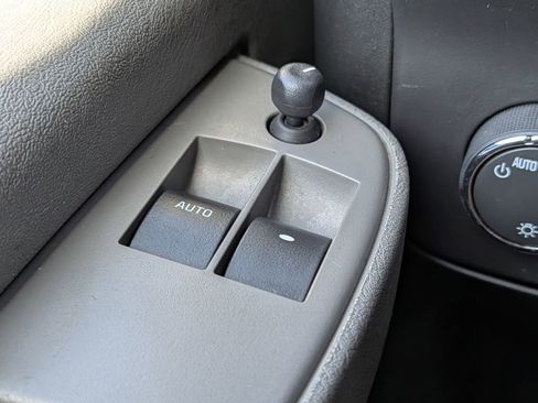 Used 2024 GMC Savana 2500 w/ Driver Convenience Package RWD image 19