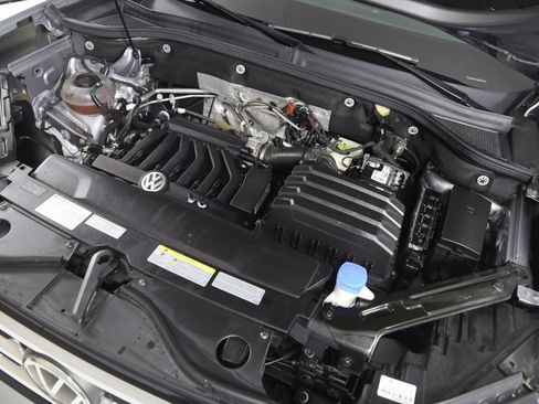 Used 2021 Volkswagen Atlas SE image 20