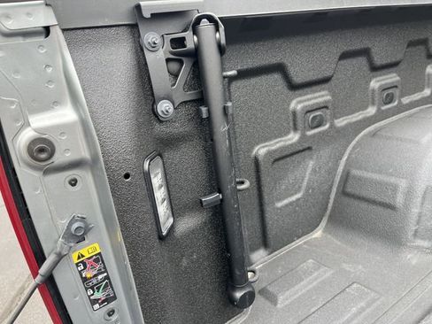 Used 2024 Chevrolet Silverado 1500 High Country w/ High Country Premium Package image 11