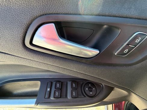 Used 2016 Ford Escape SE image 37