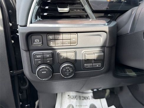 New 2026 Chevrolet Suburban Premier w/ Sun And Tow Package image 24