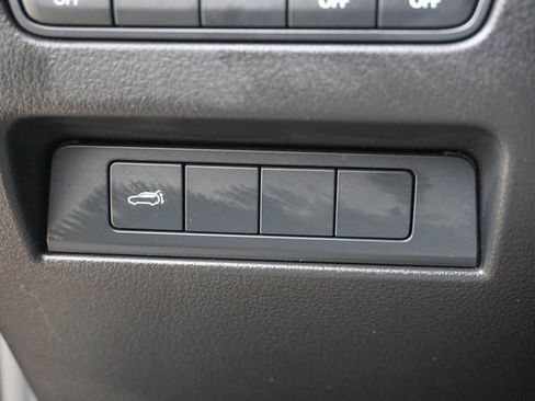 Used 2024 MAZDA CX-90 3.3 Turbo w/ Preferred Plus image 31