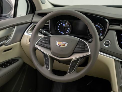 New 2026 Cadillac XT5 Premium Luxury w/ Driver Assist Package image 12