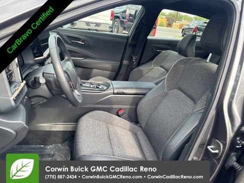 Used 2023 Toyota Crown w/ Carpet Mat Package (TMS) AWD/4WD image 12