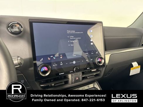 Used 2025 Lexus GX 550 image 9