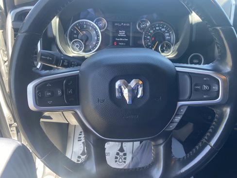 Used 2019 RAM 1500 Big Horn RWD image 14