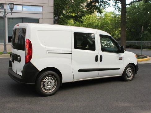 Used 2017 RAM ProMaster City Tradesman w/ Rear Back-up Camera Group FWD image 7