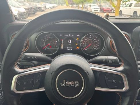 Used 2021 Jeep Gladiator Mojave AWD/4WD image 22