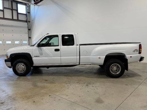 Used 2001 Chevrolet Silverado 3500 LS AWD/4WD image 12