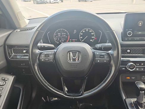Used 2022 Honda Civic EX image 11