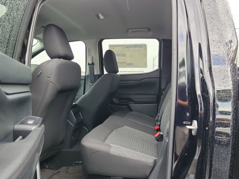 New 2026 Ford Ranger XLT w/ Black Appearance Package image 11