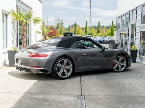 Used 2017 Porsche 911 Carrera S RWD image 8