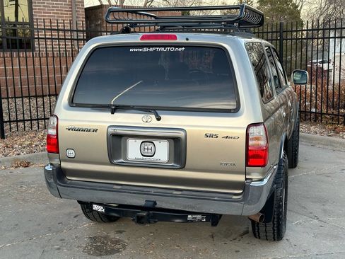 Used 2001 Toyota 4Runner SR5 image 21