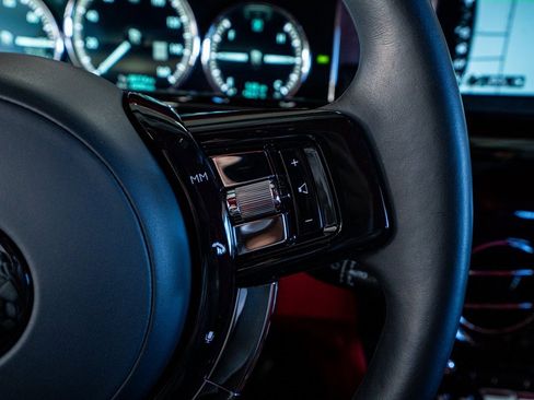 Used 2022 Rolls-Royce Phantom Sedan image 46