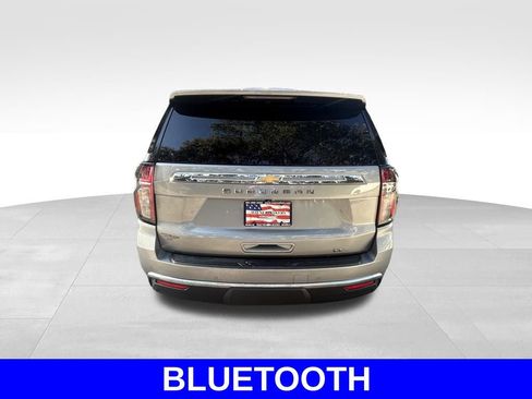 Used 2023 Chevrolet Suburban LT image 5