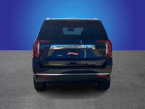 Used 2024 GMC Yukon SLT w/ SLT Luxury Package AWD/4WD image 5