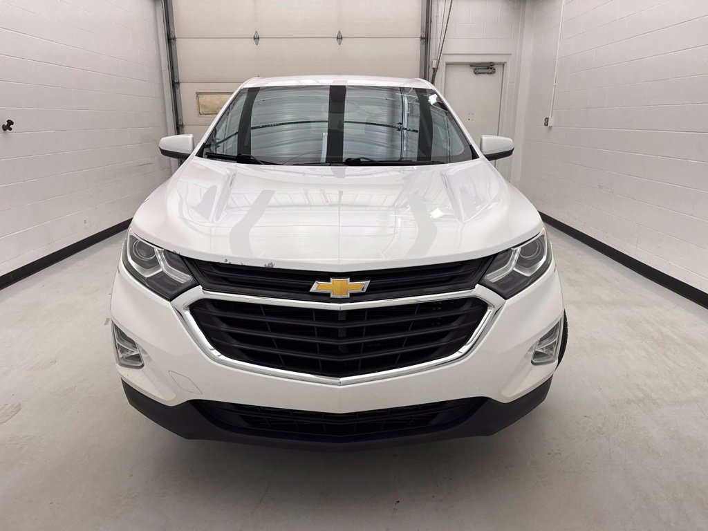 Used 2018 Chevrolet Equinox LT FWD image 2