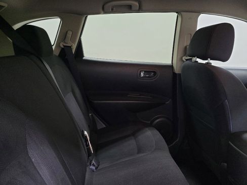 Used 2015 Nissan Rogue S w/ Convenience Package AWD/4WD image 19