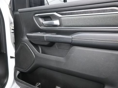 Used 2022 RAM 1500 Big Horn AWD/4WD image 22