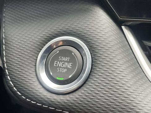 New 2027 Chevrolet Equinox LT w/ Safety and Technology Package FWD image 15