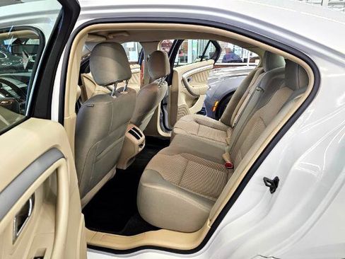 Used 2017 Ford Taurus SEL image 30