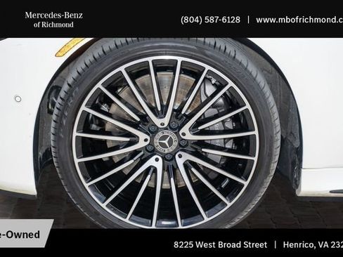 Used 2022 Mercedes-Benz S 500 4MATIC w/ AMG Line Package image 37