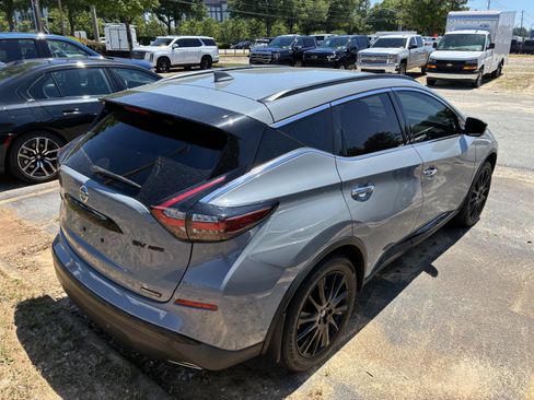 Used 2022 Nissan Murano SV w/ SV Midnight Edition Package AWD/4WD image 8