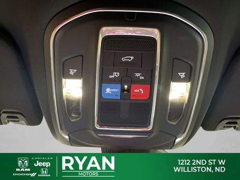 New 2025 Jeep Wagoneer Series II w/ Convenience Group I image 33