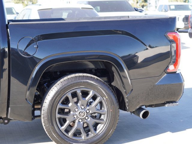 Used 2023 Toyota Tundra Platinum w/ Advanced Package AWD/4WD image 12