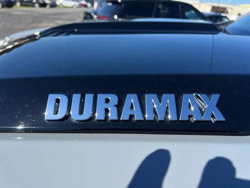 Used 2024 Chevrolet Silverado 1500 LT Trail Boss image 14