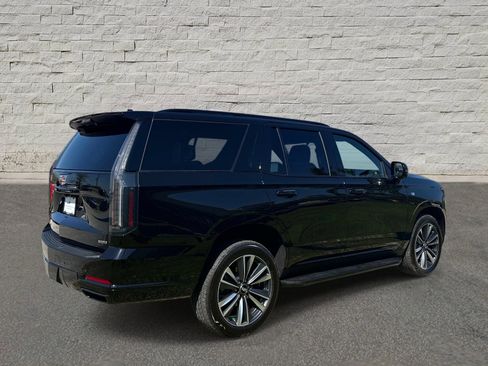 Certified 2025 Cadillac Escalade Sport AWD/4WD image 5