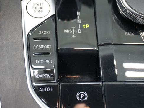 Used 2022 BMW X5 sDrive40i w/ Parking Assistance Package image 23